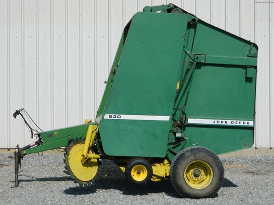 1988 John Deere 530