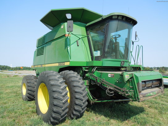 1996 John Deere 9600