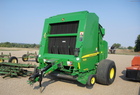 2010 John Deere 568