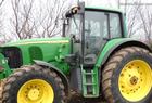 2005 John Deere 7520