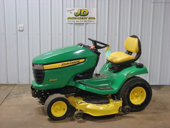 2006 John Deere X320