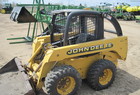 2000 John Deere 250