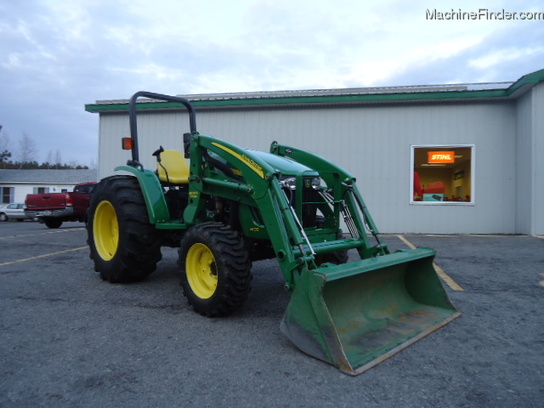 2011 John Deere 4105