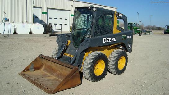 2010 John Deere 318D