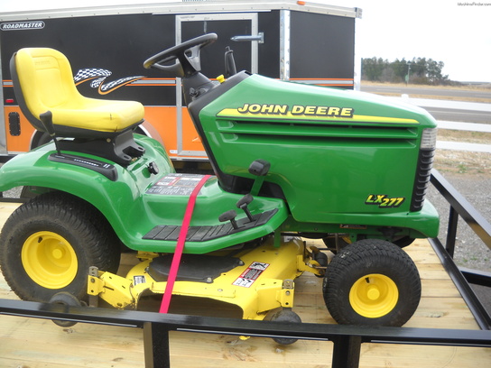  John Deere LX 277