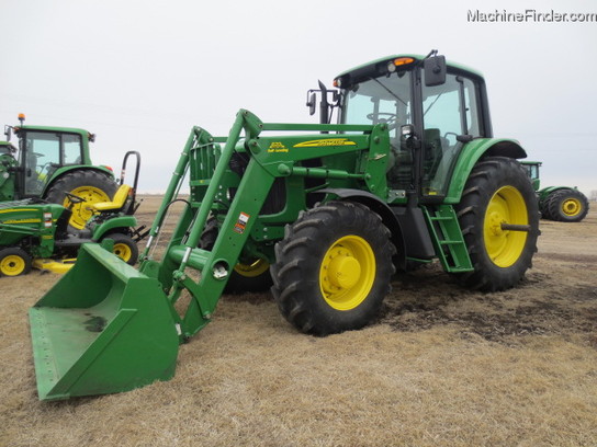 2012 John Deere 7130