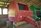  New Holland 660