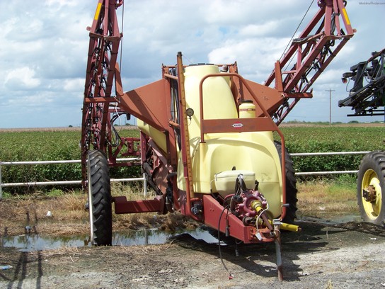 1900 Hardi NP1100