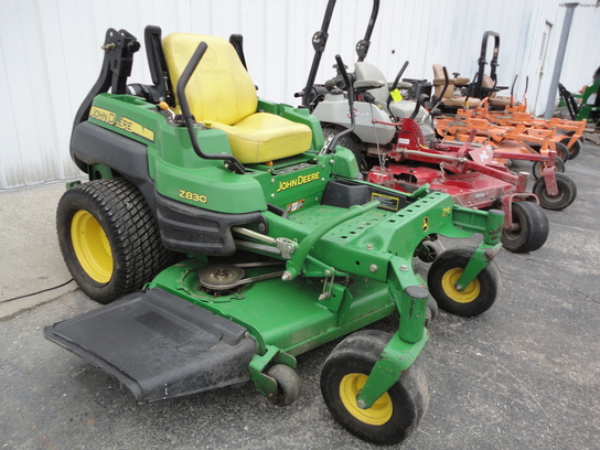 2008 John Deere Z830A