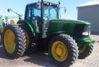 2004 John Deere 7420