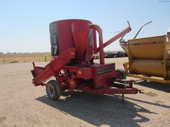 Farmhand 817