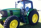 2011 John Deere 7230