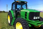 2011 John Deere 7230
