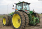 2007 John Deere 8330