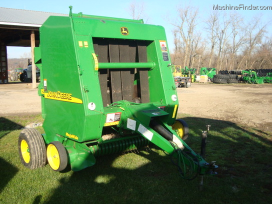 2004 John Deere 447
