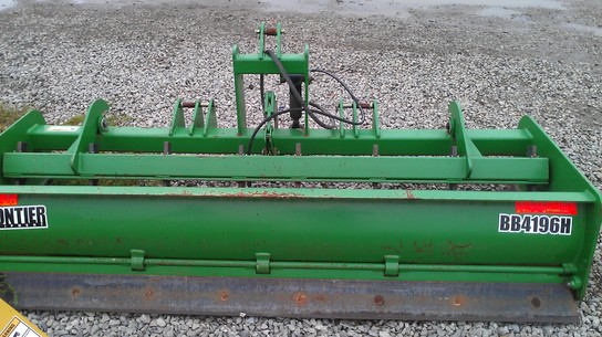 2008 Frontier BB4196H