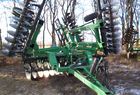 2001 John Deere 637