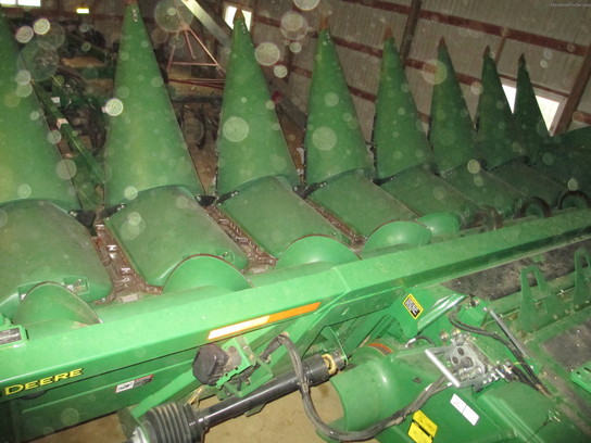  John Deere 608C