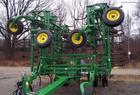2012 John Deere 2210