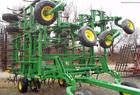 2012 John Deere 2210