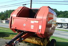  New Holland BR740
