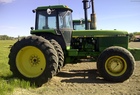 1985 John Deere 4650