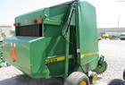 1996 John Deere 566