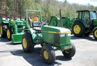  John Deere 770