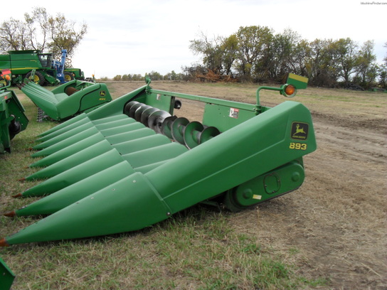 1998 John Deere 893