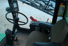 2001 John Deere 6700