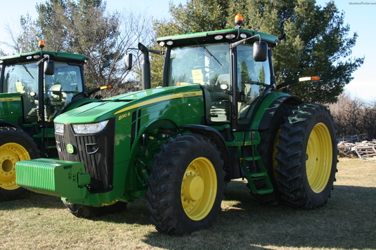2012 John Deere 8310R