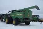 2012 John Deere S690