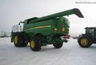 2012 John Deere S670