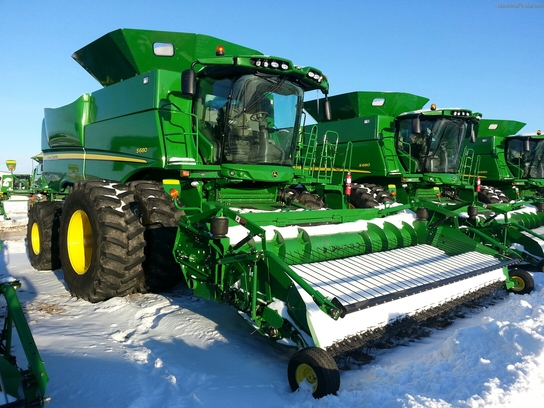 2012 John Deere S680