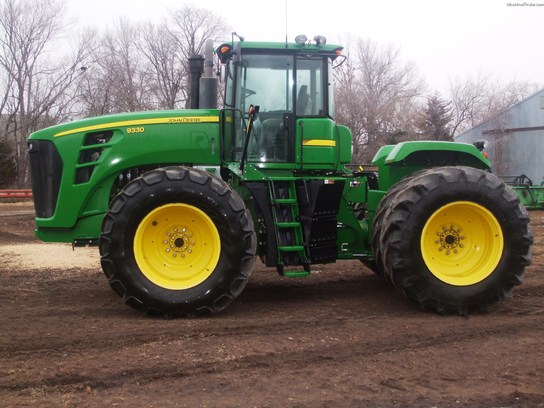 2008 John Deere 9330