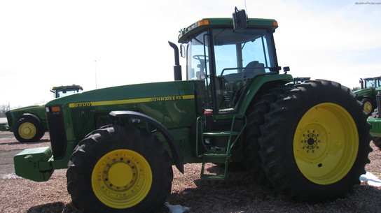 1997 John Deere 8300