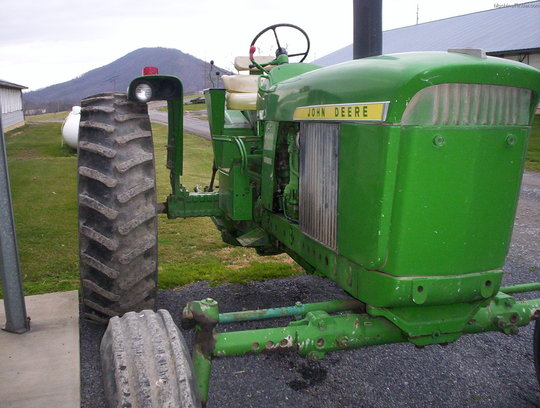 1969 John Deere 3020