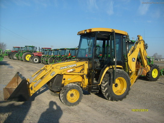 2003 John Deere 110TLB