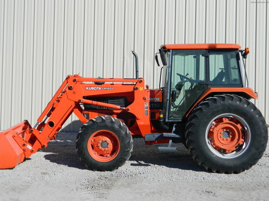 2002 Kubota M110