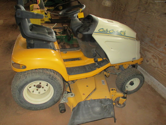  Cub Cadet 3235