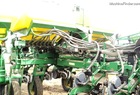 2005 John Deere 1770NT 16x30