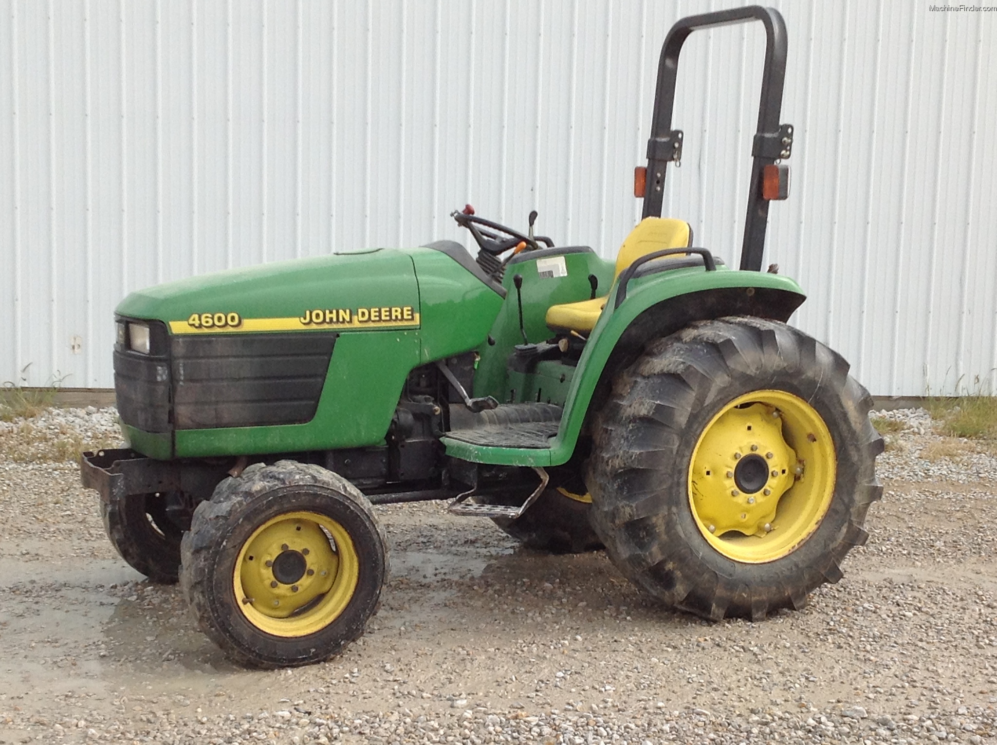 1999 John Deere 4600 Tractors Compact 1 40hp John Deere