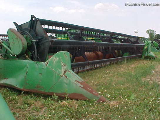 1990 John Deere 925