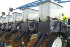1998 Kinze 2600