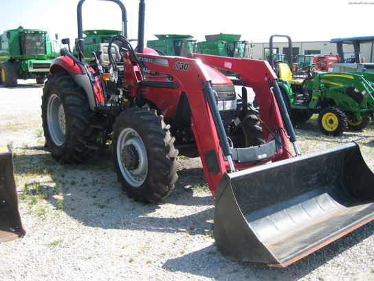 2010 Case IH FARMALL 80
