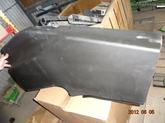 2010 John Deere BN202429 WHEEL MOTOR SHIELDS