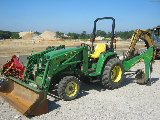  John Deere 4300 HST