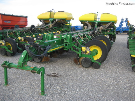 2009 John Deere 1770NT