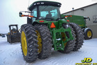 2011 John Deere 7215R