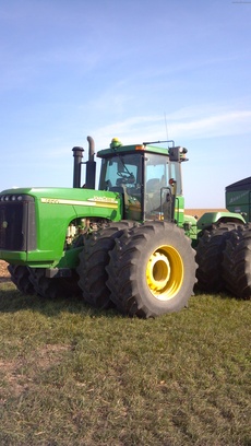 2005 John Deere 9320